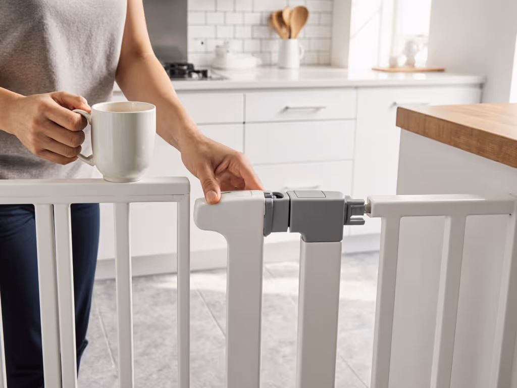 caregiver_demonstrating_one-handed_gate_operation