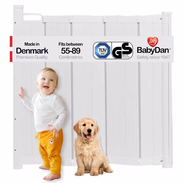 BabyDan Guard Me Auto Retract Gate